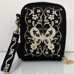 ANNASUI アナスイ バタフライ 刺繍 マルチポーチ シガレット カメラ