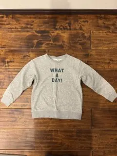 グレー WHAT A DAY! トレーナー