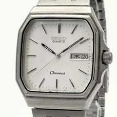 90sレトロ・稼働品】CITIZEN FORMA 角型 シルバー文字盤 デイト - メルカリ