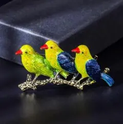 イタリアで購入 新品 3羽の小鳥 ブローチ カラフル バード