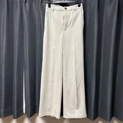 【タグ無未使用品】GUアイボリー ワイドパンツ ゴム入り