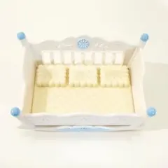 シルバニアファミリー ビスケットクマのみつごちゃん すこやかセット ベビーベッド
