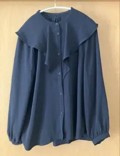 メゾンエシェル ハシゴレースビッグカラーシャツ ネイビー - メルカリ