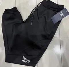 新品　130cm Reebok リーボック　ロングパンツ ストレッチ　黒