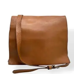 美品　Dakota ダコタ　ショルダーバッグ　メッセンジャーバッグ　ブラウン