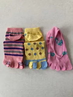 レディースソックス 5本指靴下 3足セット　23cm〜25cm