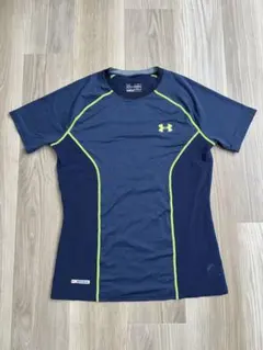 アンダーアーマー　ヒートギア md メンズ　トップス