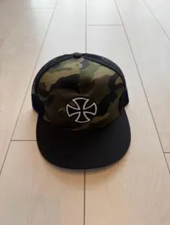 independent trucks キャップ 迷彩 skateboardのサムネイル