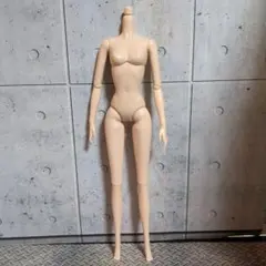 1/6 12インチ 女性 素体 So283