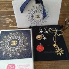 CHANELノベルティチャーム冬