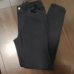 ヌクヌクストレッチスキニーパンツ　GU