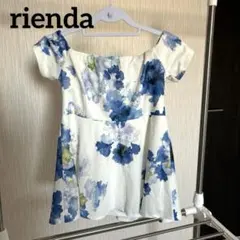 ♡美品♡ rienda 花柄オフショルダートップス　フリーサイズのサムネイル