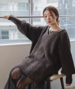 Kastane 前後2WAY メランジVあきニットプルオーバー