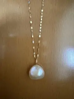 淡水真珠ペンダント 11mmUP K10YG バロック パールネックレス