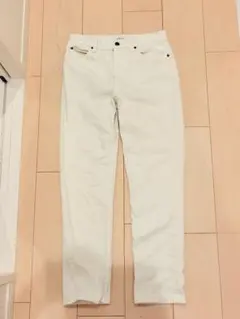 PLST(プラステ)ホワイトストレートデニム