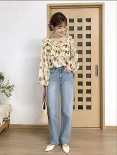 FRAGILE（フラジール） 花柄シフォンブラウス サイズ38のサムネイル