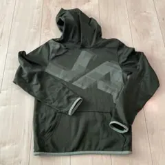 Under Armour フード付きパーカー カーキ　150センチ
