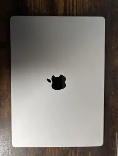 Apple MacBook Pro シルバー
