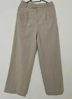 UNIQLO C タックワイドストレートパンツ　ベージュ　サイズS