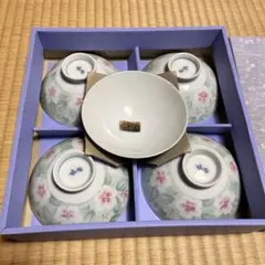 有田焼　栄峰 飯碗 5客セット 花柄のサムネイル