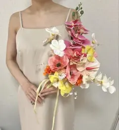 【即購入可】ウェディングブーケ ブートニア付き ピンク系 クラッチタイプ