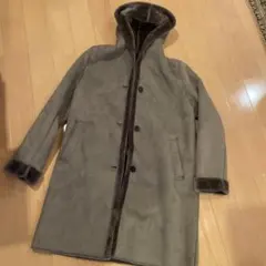 UNIQLO グレー フード付きムートンコート