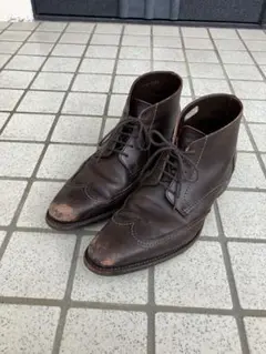ダークブラウン レザー ウィングチップブーツ