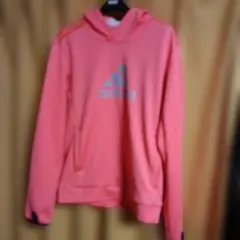 アディダス　パーカー