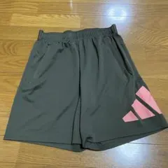 adidasトレーニングパンツ