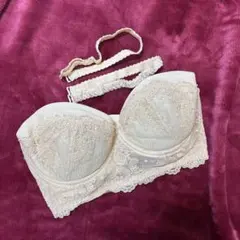 FOUR SIS & CO. ブライダルインナー　E65