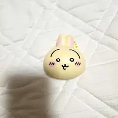 ちいかわ　うさぎキーホルダー　 カプセルトイ