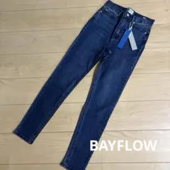【新品】BAYFLOW ストレッチ スキニー デニム　23のサムネイル
