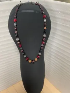 ガラスビーズのステキなロングネックレス最終値❣️