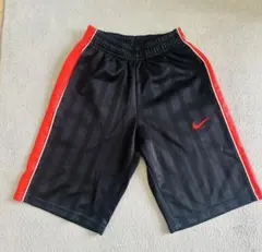 Nike ハーフパンツ 140cm ブラック/レッド