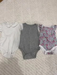 ロンパース 3枚セット（ホワイト・グレー・フローラル）