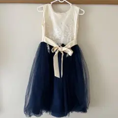 アイボリー刺繍ノースリーブネイビードレス　140