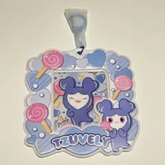 TWICE、TWICE LOVELYS、TZUVELY、トレカ入れ、キーホルダー
