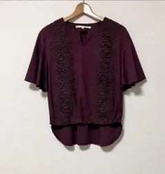 自由区クラスラウンジ　フラワー刺繍カットソー