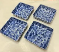 小皿4枚セット　四角　梅　水彩画風　K25852