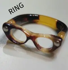 メガネ型アクリルリング ☆べっ甲柄