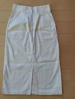 PAGEBOY　ページボーイ　タイトスカート　アイボリー　Sサイズ