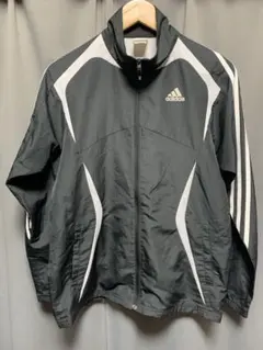 adidas ナイロンランニングジャケット Mサイズ 黒