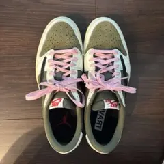 Nike Air Jordan 1 Low Travis Scottのサムネイル