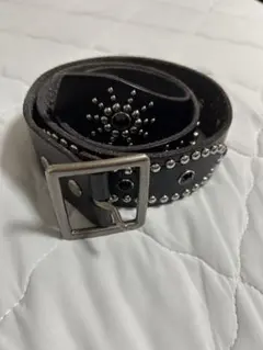 ピーナッツ スタッズベルト ブラックA’gem/エージェム HTC似