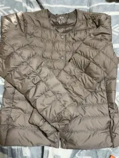 UNIQLO ULTRA LIGHT DOWN Mサイズ　ベージュ