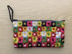 アジアン雑貨 ベトナム ハンドメイド 刺繍ポーチのサムネイル