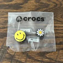 crocs クロックス　ジビッツ　ニコちゃん　お花　2個セットのサムネイル