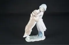 希少】リヤドロ TRAVEL THE WORLD - LLADRO TOKYO - メルカリ