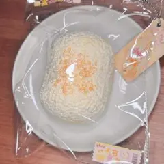 白い楕円 スクイーズ ミルキークリーム風｜蓁蓁饱饱