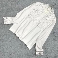 【匿名配送】レトロヴィンテージ　レース　ブラウス　長袖　トップス　ホワイト